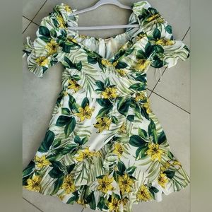 Floral short medium Apeach romper